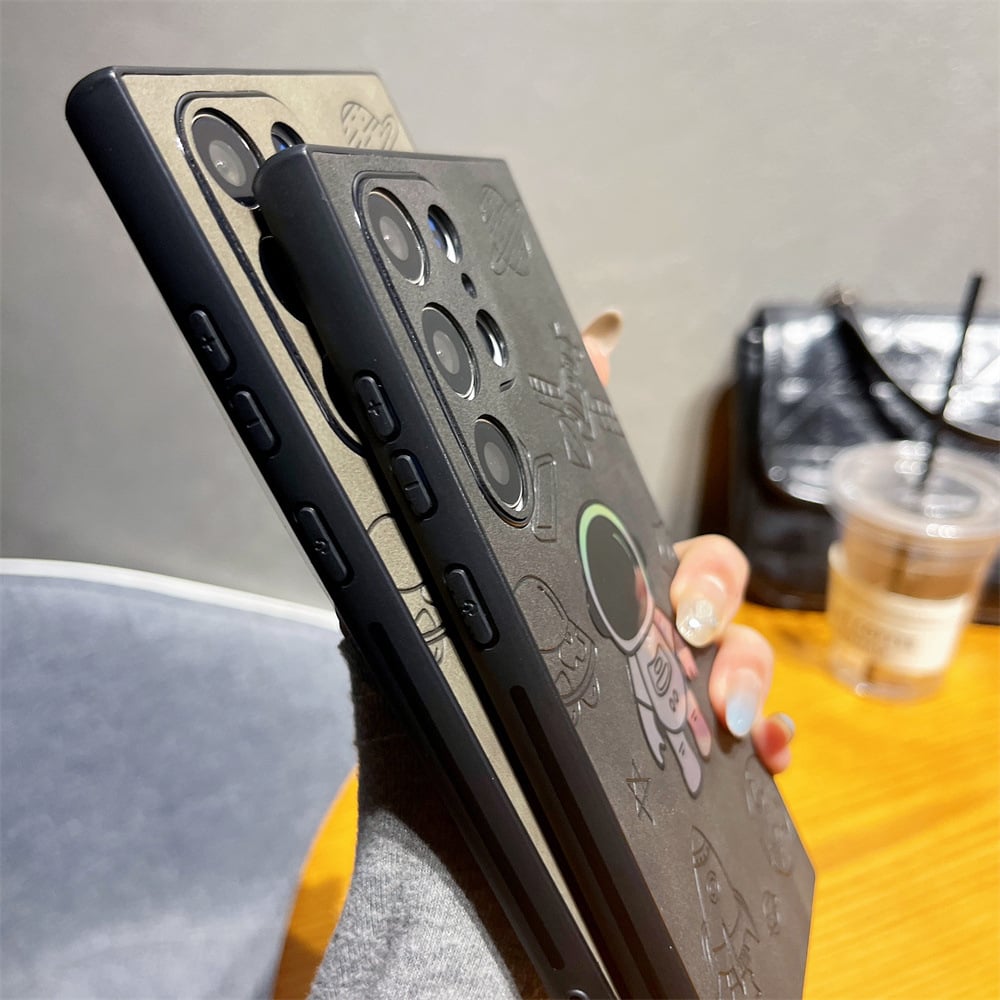 Funda de piel premium con astronauta grabado láser para Samsung, protección reforzada y estilo único