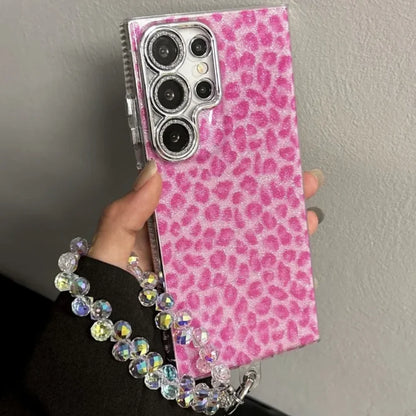 Funda leopardo negra para Galaxy S24 S23 S22 Ultra con elegante cadena de cristales